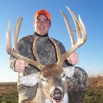 Trophy Whitetails Illinois River to River Outfitters